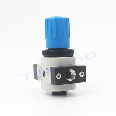 El regulador de filtros neumáticos del LR-1/4-D-MINI, el lubricante y el regulador de presión FESTO