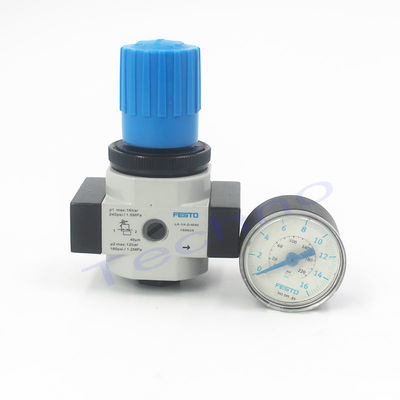 El regulador de filtros neumáticos del LR-1/4-D-MINI, el lubricante y el regulador de presión FESTO