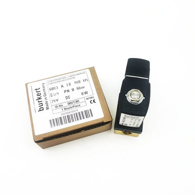 Válvula de solenoide Burkert 00125301 6013 24V de voltaje continuo 1/4 conexión de puerto