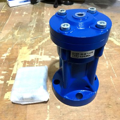 Vibrator neumático SK40 1 a 1,5 kgm/sec Fuerza de impacto Bajo consumo de aire