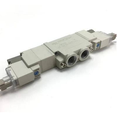 Conjunto de válvulas solenoides SMC de 5 puertos a prueba de polvo para aplicaciones de alimentos y bebidas