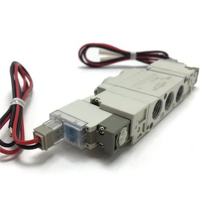 Conjunto de válvulas solenoides SMC de 5 puertos a prueba de polvo para aplicaciones de alimentos y bebidas