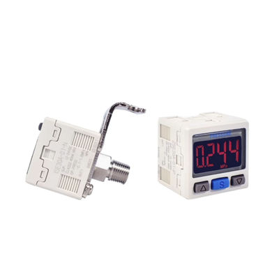 ZSE30AF-01-P SMC Interruptor de presión digital Presión compuesta R1/8 pantalla de dos colores PNP colector abierto 1 salida