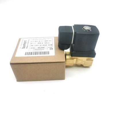 00126204 6014 D Valva de solenoide de latón Burkert Normalmente abierta G1/8 2.5 Agujero de flujo AC220V 8W