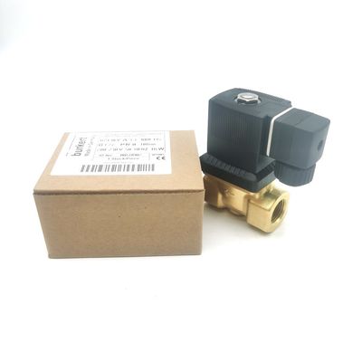00126204 6014 D Valva de solenoide de latón Burkert Normalmente abierta G1/8 2.5 Agujero de flujo AC220V 8W