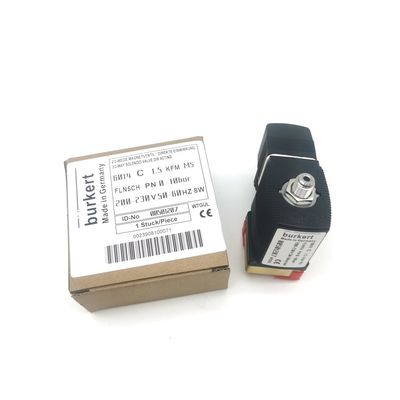 00134245 Válvula solenoide Burkert de latón 6013 Tipo 2/2 Sello FKM normalmente cerrado 24VDC 8W 0~25bar