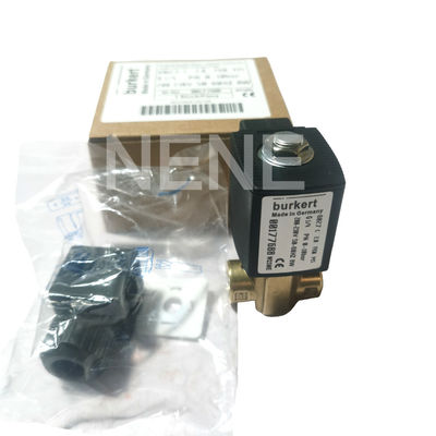 Válvula de solenoide Burkert 00134241 6013 Tipo de acción directa G1/8-Inch 2.5 Agujero de flujo FKM Cuerpo de válvula de latón sellado 24VAC 8W 0~16bar