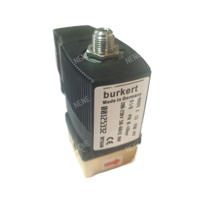 G1/4 Burkert Solenoide Valve 00125302 6013 Tipo de acción directa 2/2 pulgadas Normalmente cerrado 3.0 Agujero de flujo FKM Cuerpo de válvula de latón sellado 24VAC 8W 0~10bar