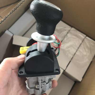 14750645H HYVA JQF34-C Combinación de camiones de descarga Control de válvulas con interruptor de toma de corriente y luz de indicador