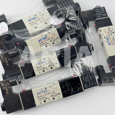 Airtac 4V230C-06: válvula de aire de solenoide - 4V230C06B-W DC24V AC220V