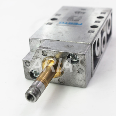 MFH-5-1/8 9982 Válvula solenoide 5/2, retorno por muelle 1.8-8 bar G 1/8, Bobina se vende por separado