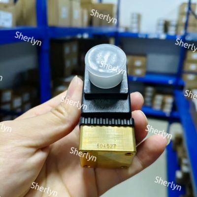 Burkert 00125334 Válvula solenoide de dos posiciones y tres vías, serie 6014 C, normalmente cerrada, G1/8, cuerpo de válvula de latón