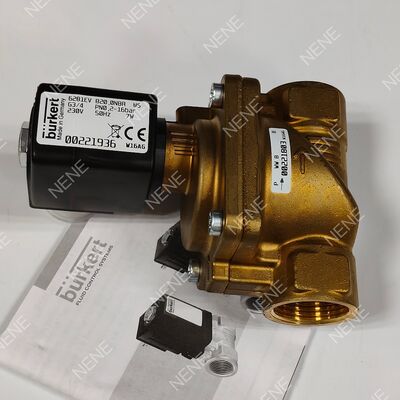 Gran válvula de solenoide de orificio 20.0 BURKERT Tipo 6281 00221877 G3/4 2/2 Normalmente cerrado Cuerpo de latón FKM Sello DC24V 8W 0.2-16bar 0 a +120 °C