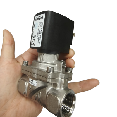 Válvula de solenoides de corriente alterna de 230 V con orificios de 13 mm, adecuada para aplicaciones de sistemas neumáticos e hidráulicos 00221970