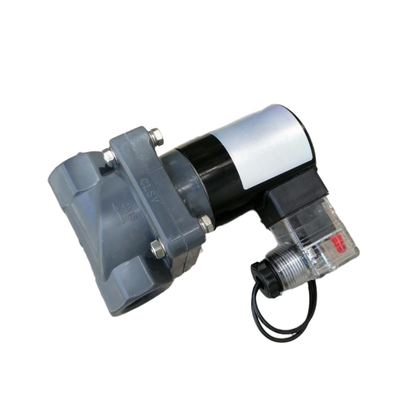 Material del cuerpo de CPVC Tamaño del puerto 1'' FF1C25B25 Válvula de agua Material del sello FKM Tamaño del orificio 25 mm 2/2 vías NC