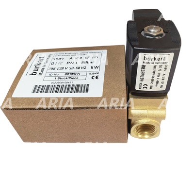 Válvula solenoide Burkert de conexión G3 de 8 puertos Construcción duradera adecuada para sistemas de automatización industrial a largo plazo