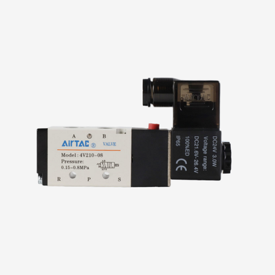 Válvula solenoide neumática Airtac 4V110-M5 5/2 vías de pilotaje interno con puerto roscado M5, protección IP65, presión de trabajo 0.15-0.8Mpa, presión de prueba 1.2Mpa, no requiere lubricación