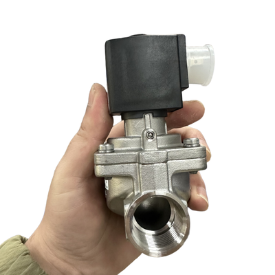 Válvula de solenoide Burkert Tipo 6281 resistente a altas temperaturas 00322535 00322536 00322537 00322538 00322539 00322540 Rosca G1/4 G3/8 Cuerpo de acero inoxidable 2/2 Normalmente cerrada Sello FKM Orificio de flujo 10.0